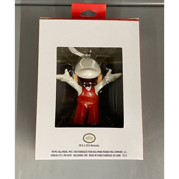 Hallmark Ornament Super Mario Bros FIRE MARIO Christmas Tree - Picture 2 of 3